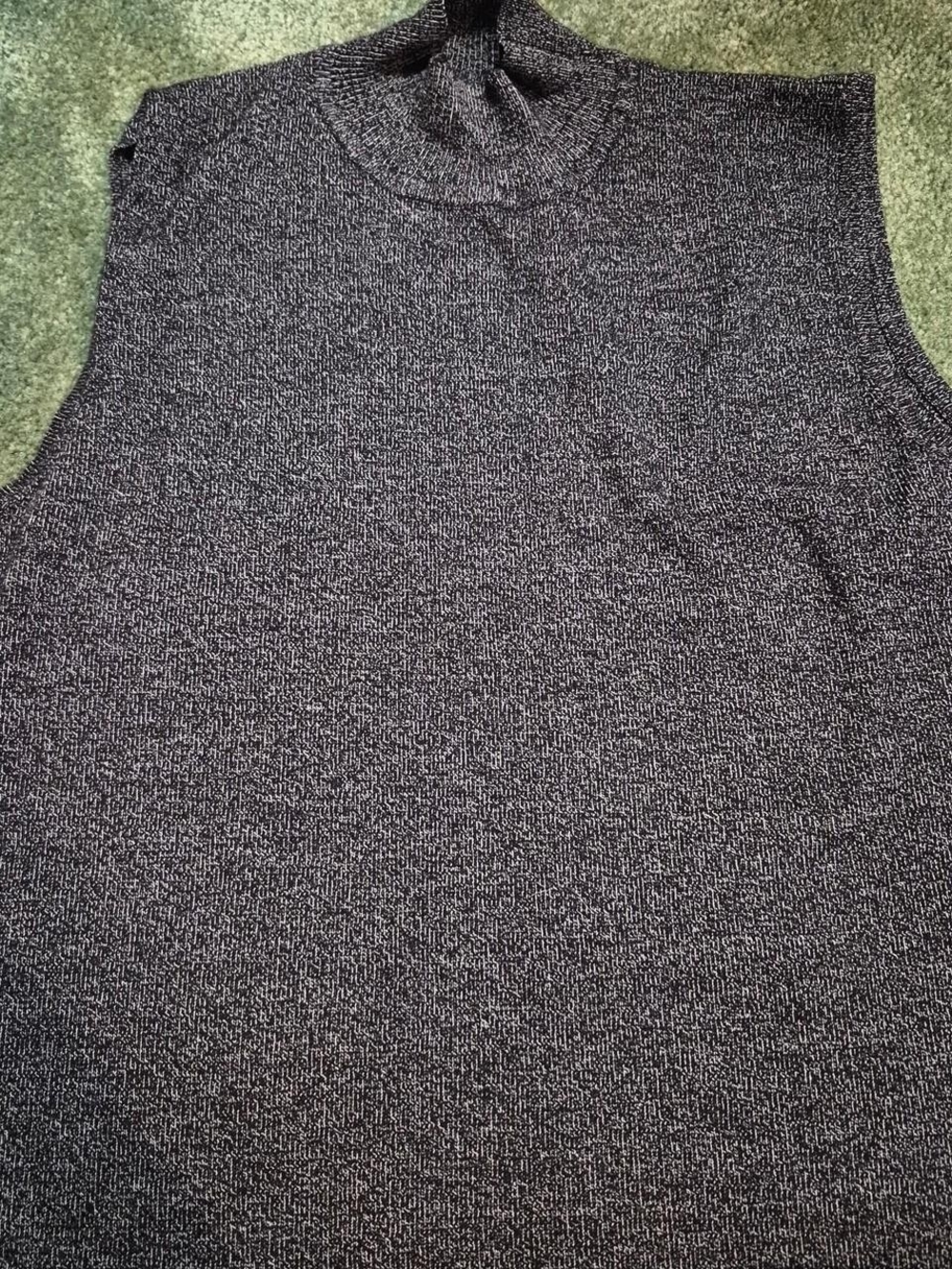 Men's Charcoal Knit Sleeveless Sweater Vest